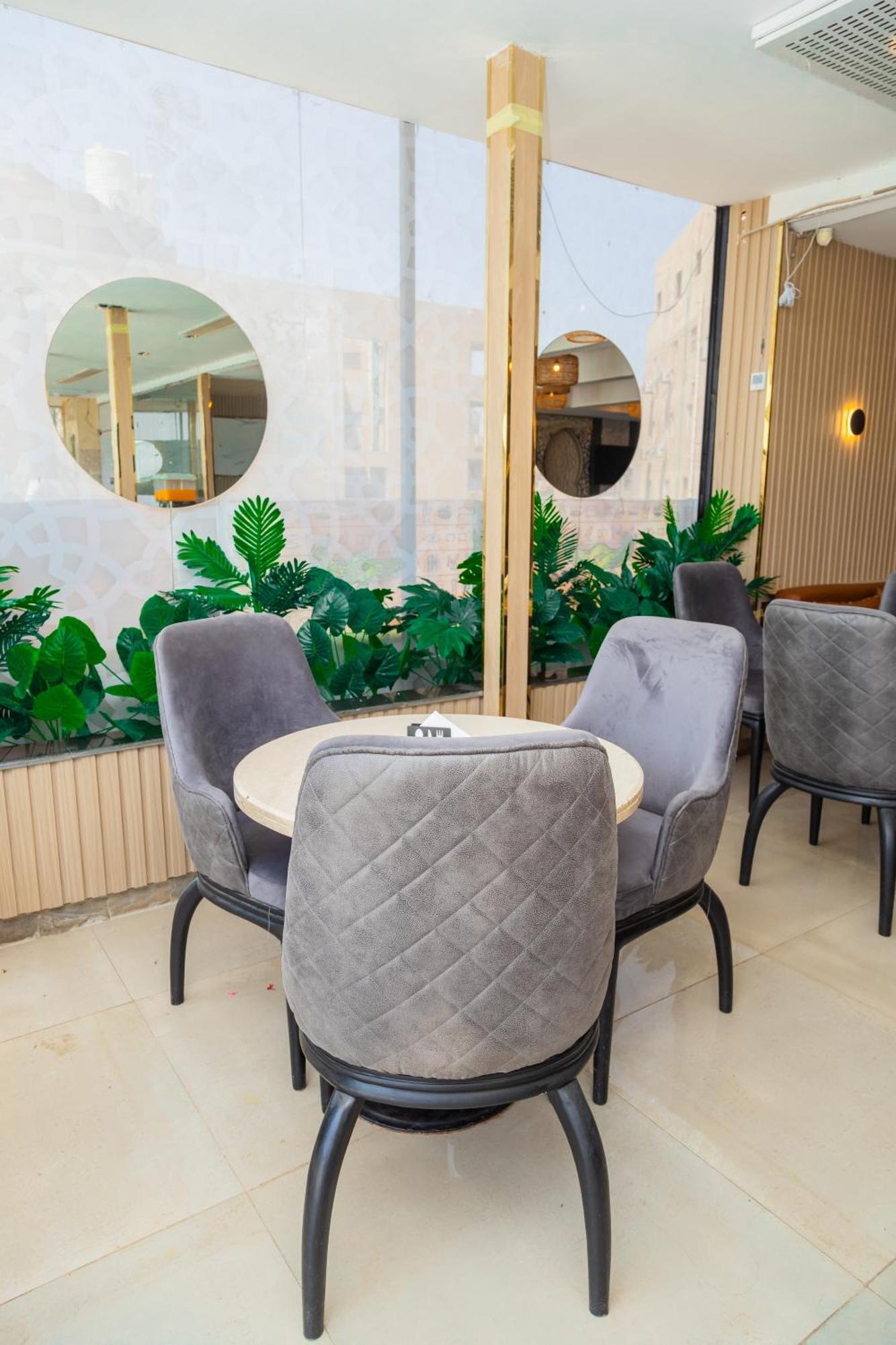 Comfort Giza Inn View Al Kawm al Akhdar Exterior photo